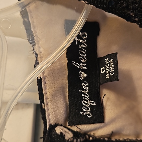 Sequin hearts dress black lace and Toole juniors size 0 - Picture 3 of 7